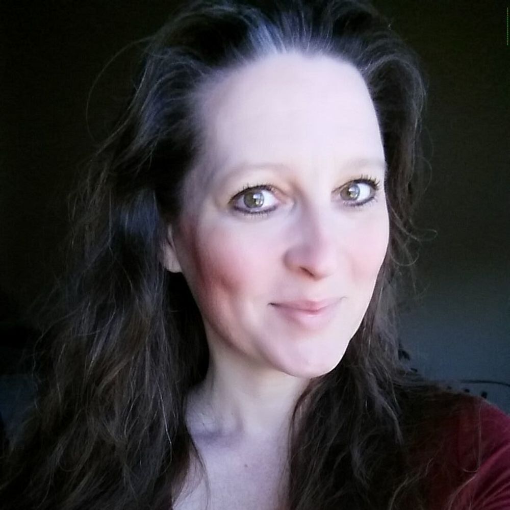 Meet your Posher, Irenea